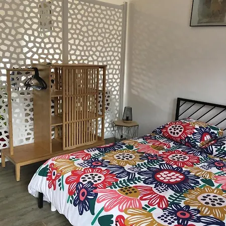 Au Pays Basque Entre Et Montagne Villefranque (Pyrenees-Atlantiques)