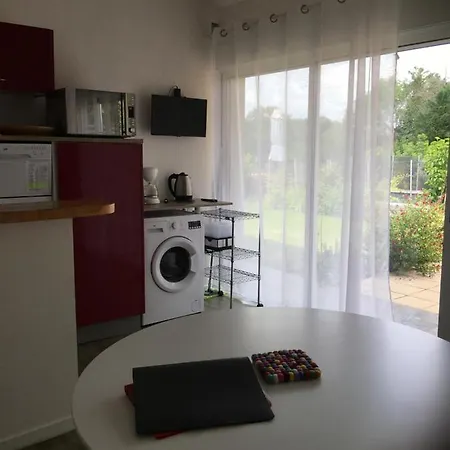 Au Pays Basque Entre Et Montagne *