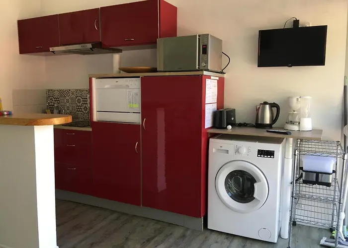 Au Pays Basque Entre Et Montagne *